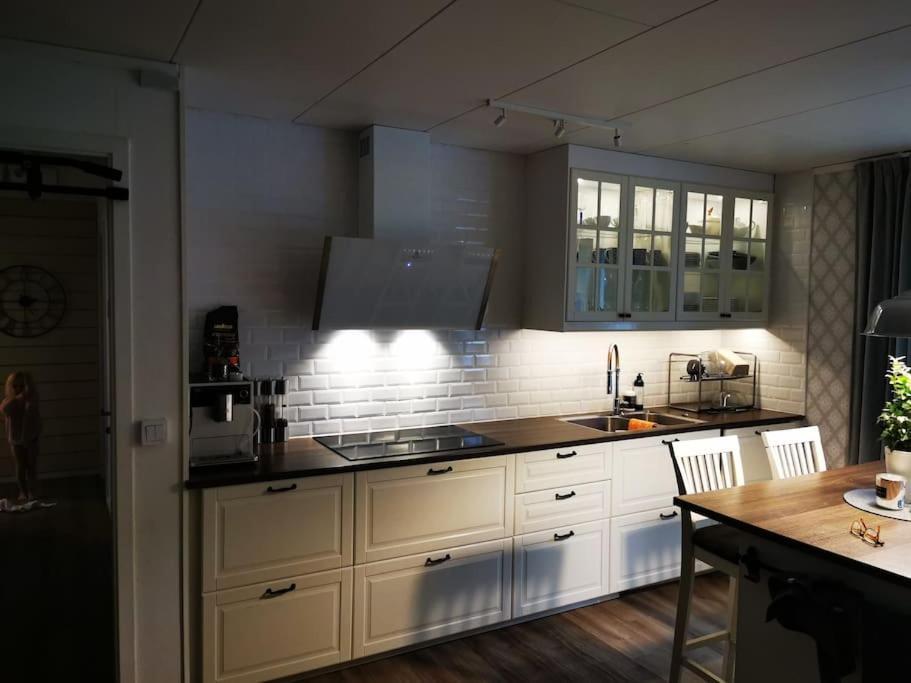Family Friendly Villa With Sauna In The Nature Borås Eksteriør billede