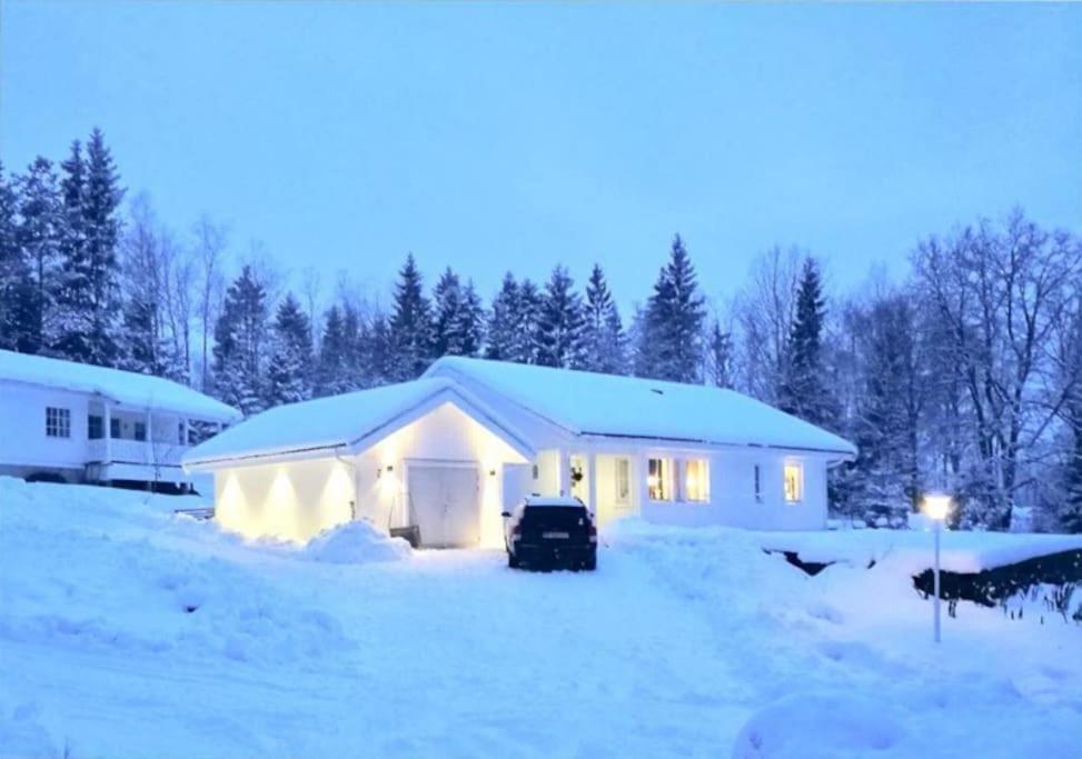 Family Friendly Villa With Sauna In The Nature Borås Eksteriør billede